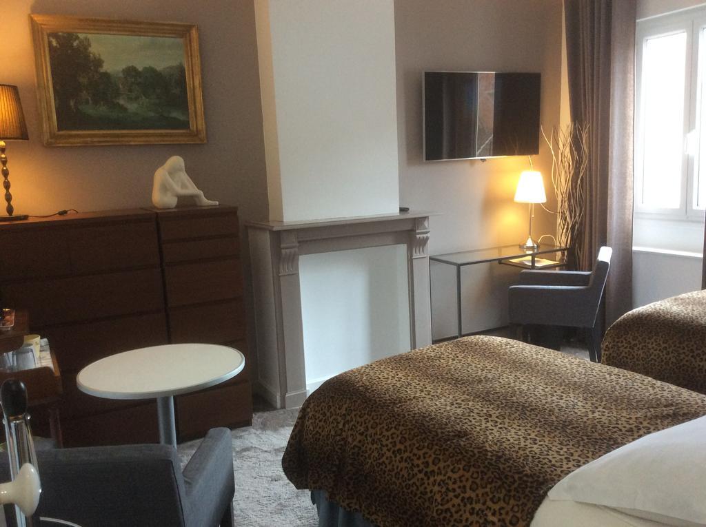 Chambres Et Table D'Hotes La Belle Lensoise Esterno foto