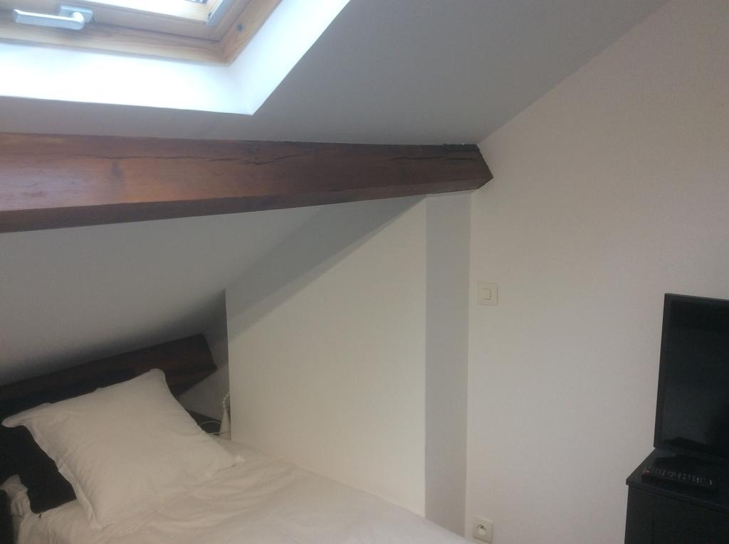Chambres Et Table D'Hotes La Belle Lensoise Esterno foto
